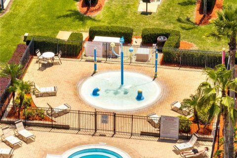 Casa en venta en Kissimmee, Florida, 7 dormitorios, 270.72 m2 № 1642160 - foto 30