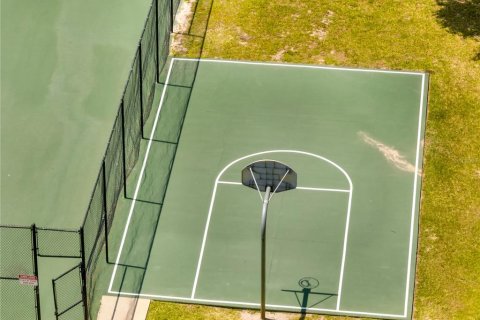 Casa en venta en Kissimmee, Florida, 7 dormitorios, 270.72 m2 № 1642160 - foto 27