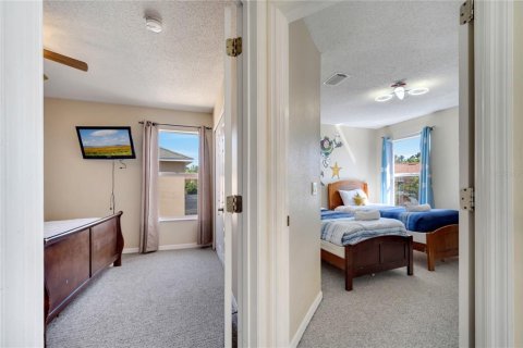 Casa en venta en Kissimmee, Florida, 7 dormitorios, 270.72 m2 № 1642160 - foto 14