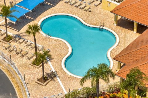 Casa en venta en Kissimmee, Florida, 7 dormitorios, 270.72 m2 № 1642160 - foto 29