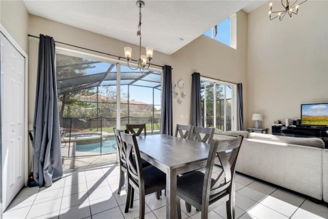 Casa en venta en Kissimmee, Florida, 7 dormitorios, 270.72 m2 № 1642160 - foto 6
