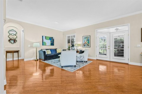 House in Wesley Chapel, Florida 4 bedrooms, 317.54 sq.m. № 1852484 - photo 8
