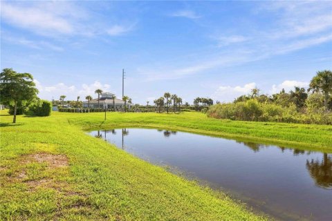 Villa ou maison à vendre à Port Charlotte, Floride: 3 chambres, 172.52 m2 № 2435223 - photo 21