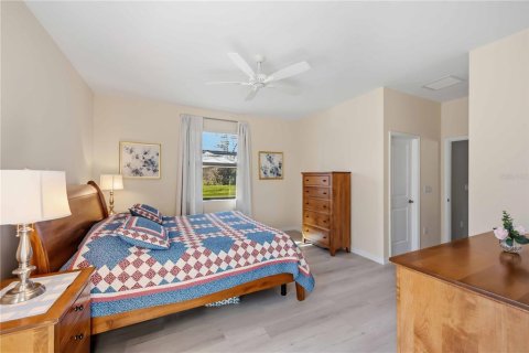 Villa ou maison à vendre à Port Charlotte, Floride: 3 chambres, 172.52 m2 № 2435223 - photo 5