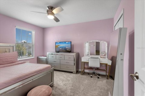 House in Four Corners, Florida 6 bedrooms, 358.42 sq.m. № 2116426 - photo 25
