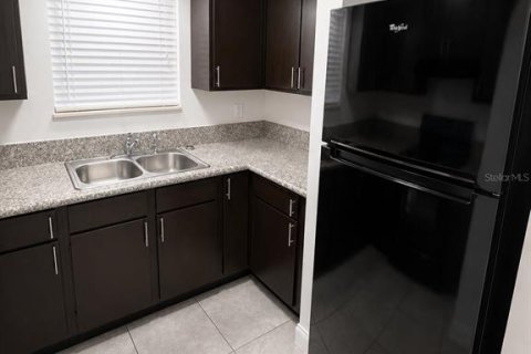Apartamento en alquiler en Leesburg, Florida, 1 dormitorio, 58.44 m2 № 2221802 - foto 7