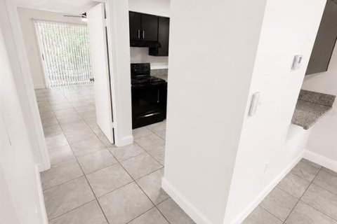 Apartamento en alquiler en Leesburg, Florida, 1 dormitorio, 58.44 m2 № 2221802 - foto 5