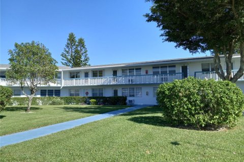 Condo in West Palm Beach, Florida, 1 bedroom  № 1700106 - photo 23
