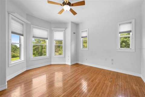 Casa en venta en Brooksville, Florida, 5 dormitorios, 264.4 m2 № 1914158 - foto 26