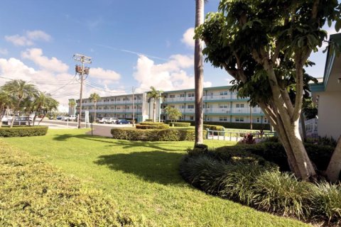 Copropriété à vendre à North Miami Beach, Floride: 1 chambre, 63.55 m2 № 1980067 - photo 14