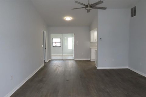 Casa en venta en Venice, Florida, 2 dormitorios, 142.14 m2 № 2227902 - foto 7