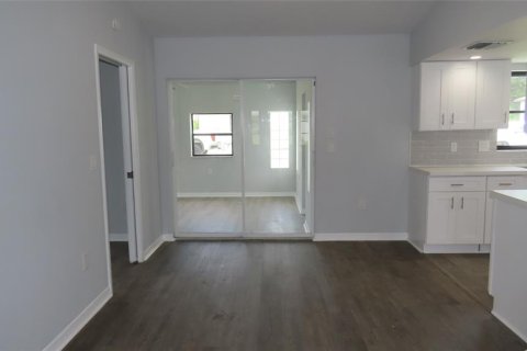 Casa en venta en Venice, Florida, 2 dormitorios, 142.14 m2 № 2227902 - foto 8