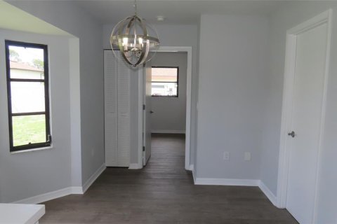 Casa en venta en Venice, Florida, 2 dormitorios, 142.14 m2 № 2227902 - foto 16