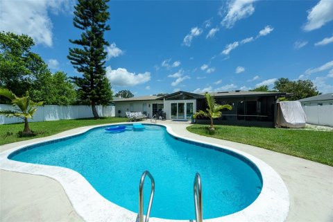 Casa en alquiler en Winter Park, Florida, 4 dormitorios, 172.43 m2 № 1796697 - foto 18