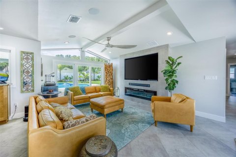 Casa en alquiler en Winter Park, Florida, 4 dormitorios, 172.43 m2 № 1796697 - foto 5