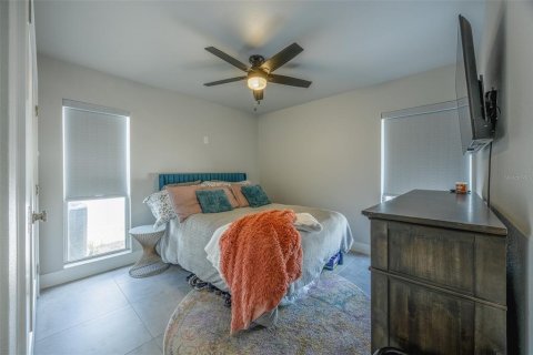 Casa en alquiler en Winter Park, Florida, 4 dormitorios, 172.43 m2 № 1796697 - foto 15