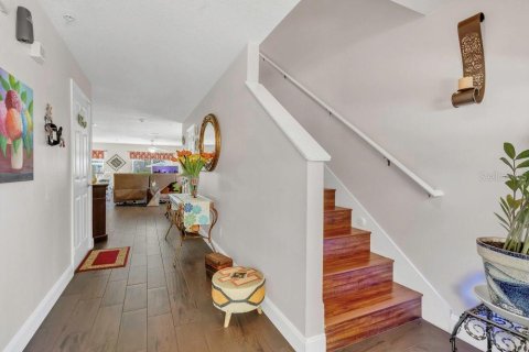Adosado en venta en Orlando, Florida, 3 dormitorios, 173.91 m2 № 1733301 - foto 3