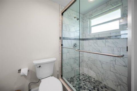 Купить виллу или дом в Энглвуд, Флорида 6 комнат, 119.38м2, № 2318690 - фото 25