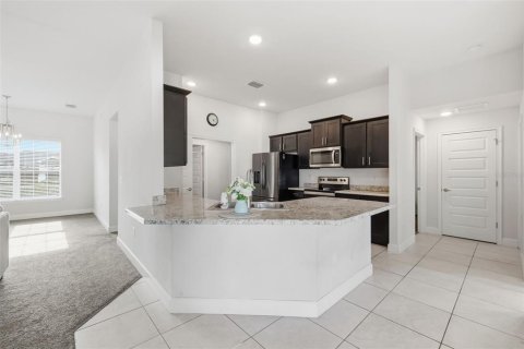 Casa en venta en Ocala, Florida, 4 dormitorios, 213.77 m2 № 2224721 - foto 5