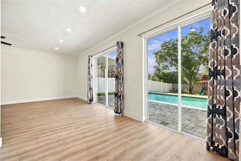 Villa ou maison à vendre à Oldsmar, Floride: 4 chambres, 207.17 m2 № 2425835 - photo 21