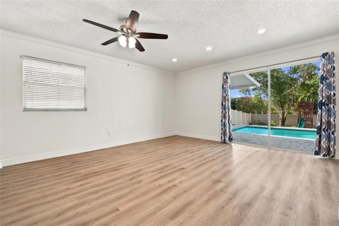 Villa ou maison à vendre à Oldsmar, Floride: 4 chambres, 207.17 m2 № 2425835 - photo 26