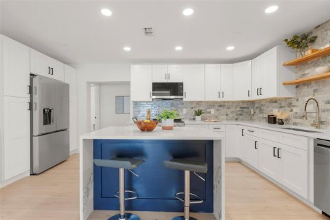 Casa en venta en Dunedin, Florida, 4 dormitorios, 158.4 m2 № 2094472 - foto 7