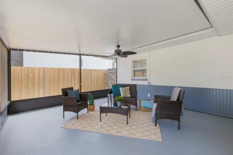 Casa en venta en Dunedin, Florida, 4 dormitorios, 158.4 m2 № 2094472 - foto 13