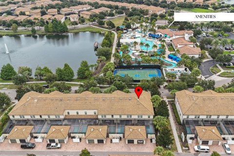 Touwnhouse à vendre à Kissimmee, Floride: 5 chambres, 210.42 m2 № 2203579 - photo 2