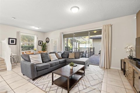 Touwnhouse à vendre à Kissimmee, Floride: 5 chambres, 210.42 m2 № 2203579 - photo 9