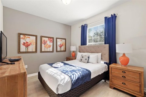 Touwnhouse à vendre à Kissimmee, Floride: 5 chambres, 210.42 m2 № 2203579 - photo 11