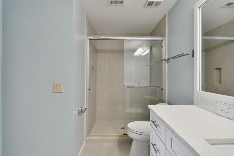 Condo in Tampa, Florida, 3 bedrooms  № 2391018 - photo 28