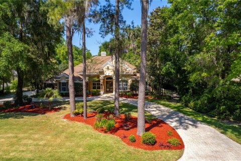 Casa en venta en Ocala, Florida, 4 dormitorios, 352.19 m2 № 1143366 - foto 2