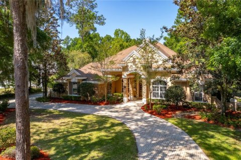 Casa en venta en Ocala, Florida, 4 dormitorios, 352.19 m2 № 1143366 - foto 3