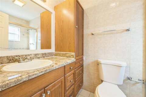 House in Boca Raton, Florida 3 bedrooms, 163.51 sq.m. № 1641182 - photo 10