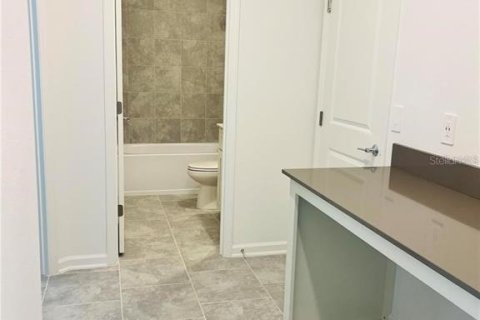 Villa ou maison à louer à Apopka, Floride: 4 chambres, 204.29 m2 № 2402914 - photo 20