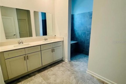 Villa ou maison à louer à Apopka, Floride: 4 chambres, 204.29 m2 № 2402914 - photo 10