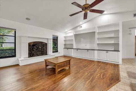 Villa ou maison à vendre à Port Charlotte, Floride: 3 chambres, 198.35 m2 № 2389364 - photo 8