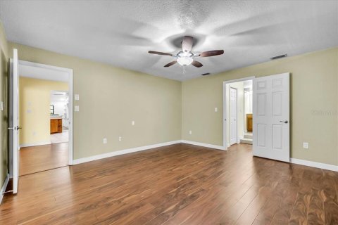 Villa ou maison à vendre à Port Charlotte, Floride: 3 chambres, 198.35 m2 № 2389364 - photo 20