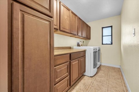 Villa ou maison à vendre à Port Charlotte, Floride: 3 chambres, 198.35 m2 № 2389364 - photo 29