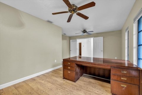 Villa ou maison à vendre à Port Charlotte, Floride: 3 chambres, 198.35 m2 № 2389364 - photo 6