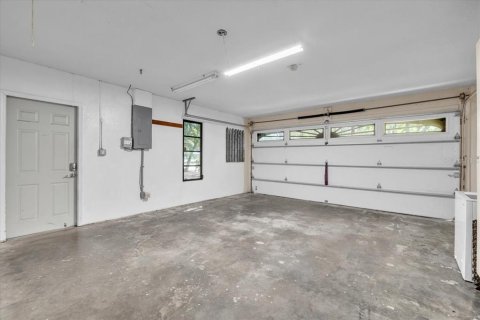 Villa ou maison à vendre à Port Charlotte, Floride: 3 chambres, 198.35 m2 № 2389364 - photo 30