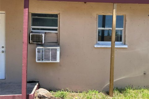 Apartamento en alquiler en Sarasota, Florida, 2 dormitorios, 62.24 m2 № 1905277 - foto 1