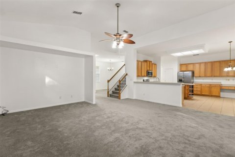 Casa en venta en Clermont, Florida, 4 dormitorios, 326.83 m2 № 2433681 - foto 11