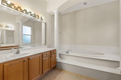 Casa en venta en Clermont, Florida, 4 dormitorios, 326.83 m2 № 2433681 - foto 19