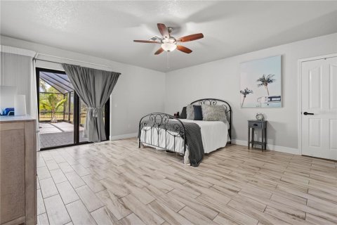 Casa en venta en Punta Gorda, Florida, 5 dormitorios, 279.45 m2 № 1625501 - foto 30