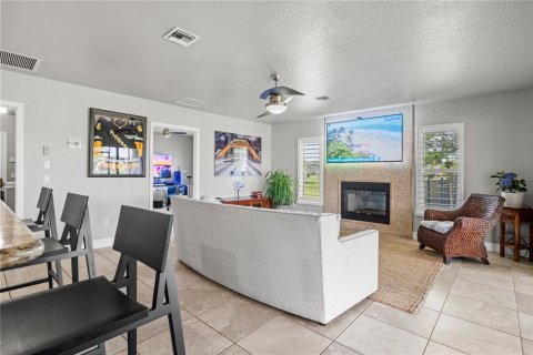 Casa en venta en Punta Gorda, Florida, 5 dormitorios, 279.45 m2 № 1625501 - foto 15