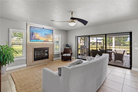 Casa en venta en Punta Gorda, Florida, 5 dormitorios, 279.45 m2 № 1625501 - foto 18