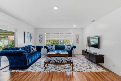 Villa ou maison à vendre à Lake Worth, Floride: 2 chambres, 162.02 m2 № 2432305 - photo 10