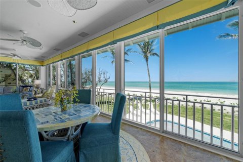 House in Boca Grande, Florida 5 bedrooms, 542.27 sq.m. № 1746427 - photo 21