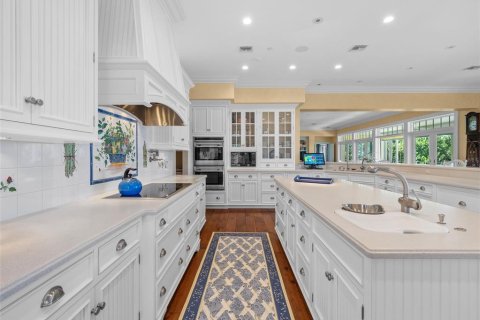 House in Boca Grande, Florida 5 bedrooms, 542.27 sq.m. № 1746427 - photo 28